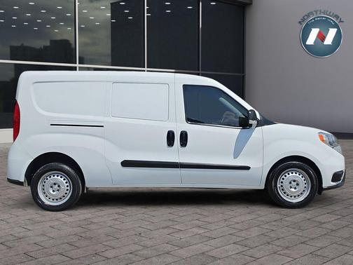 Bright White 2022 RAM ProMaster City Tradesman