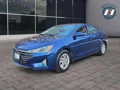 2019 Hyundai ELANTRA SE