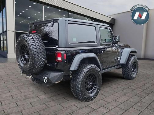 2018 Jeep Wrangler Sport