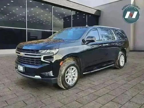 2022 Chevrolet Suburban LT
