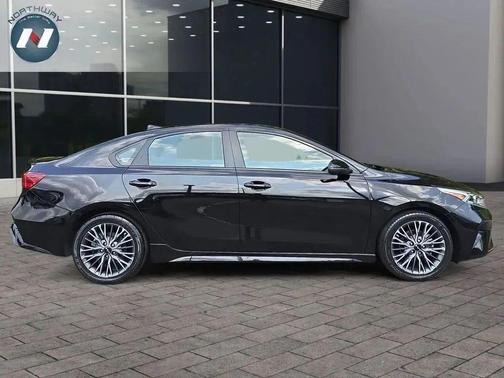 2022 Kia Forte GT-Line