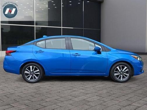 2021 Nissan Versa 1.6 SV