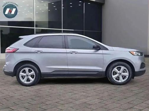 2021 Ford Edge SE