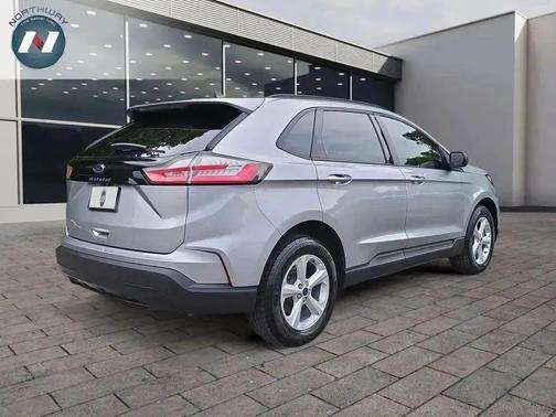 2021 Ford Edge SE