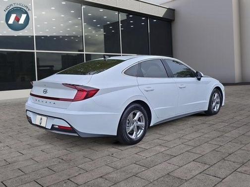 2021 Hyundai SONATA SE