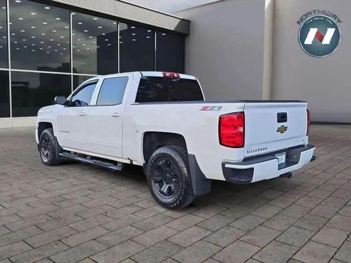 2017 Chevrolet Silverado 1500 2LT
