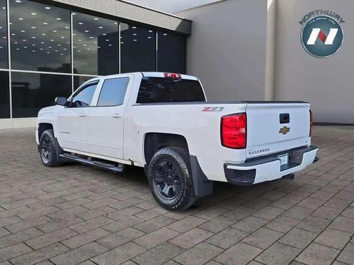 2017 Chevrolet Silverado 1500 2LT