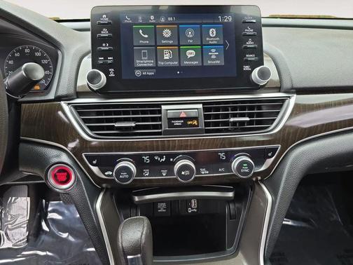 Crystal Black Pearl 2018 Honda Accord EX