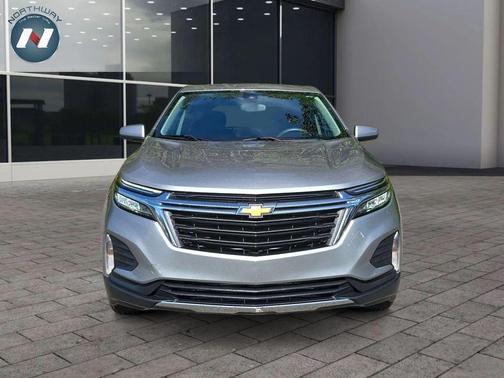 Sterling Gray Metallic 2023 Chevrolet Equinox 1LT