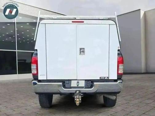 2022 RAM 2500 Tradesman Crew Cab 4x4 6'4' Box