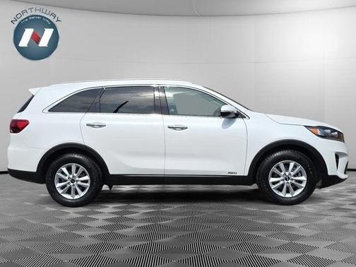2020 Kia Sorento LX