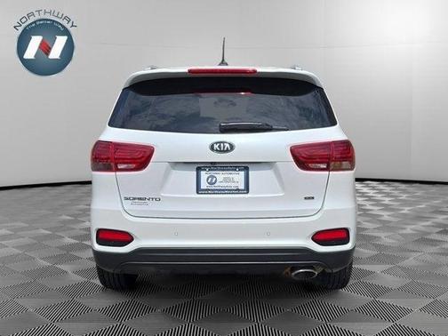 2020 Kia Sorento LX