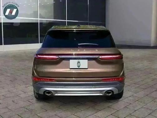 2022 Lincoln Corsair Standard