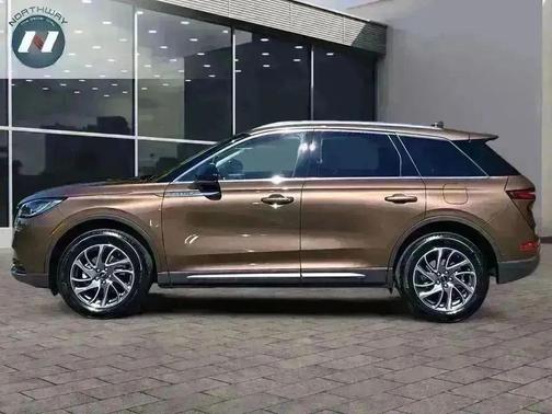 2022 Lincoln Corsair Standard