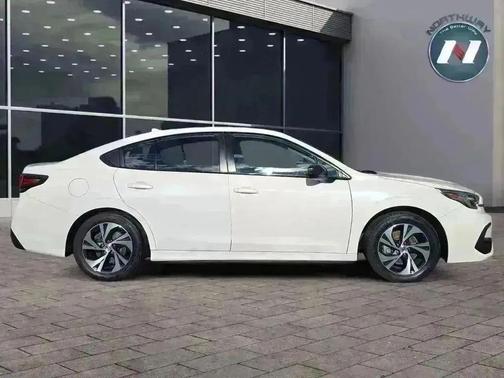 2023 Subaru Legacy Base