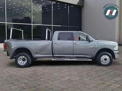 2012 RAM 3500 SLT