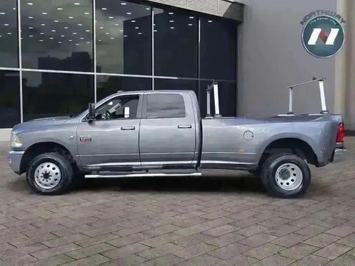 2012 RAM 3500 SLT