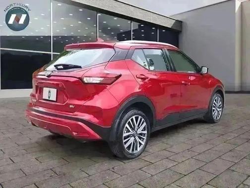 2024 Nissan Kicks SV