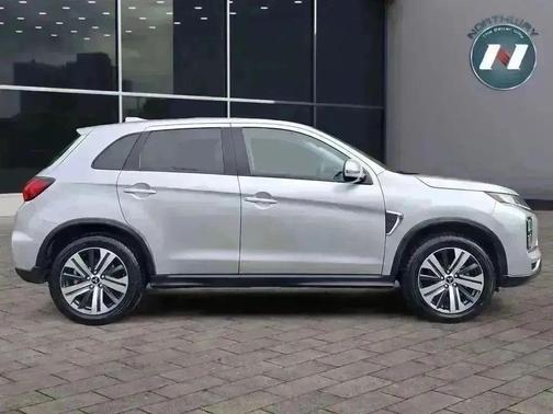 2020 Mitsubishi Outlander Sport SE