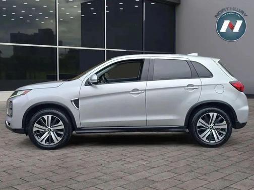 2020 Mitsubishi Outlander Sport SE