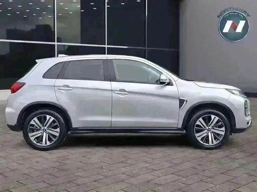 2020 Mitsubishi Outlander Sport SE