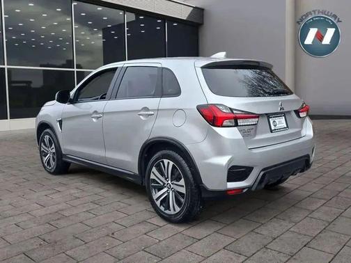 2020 Mitsubishi Outlander Sport SE