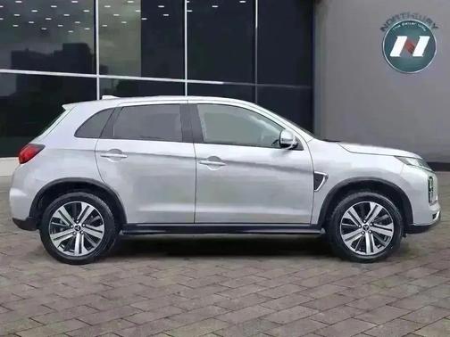 2020 Mitsubishi Outlander Sport SE
