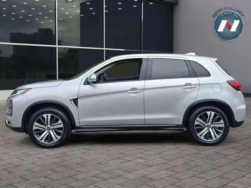 2020 Mitsubishi Outlander Sport SE