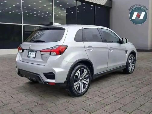 2020 Mitsubishi Outlander Sport SE
