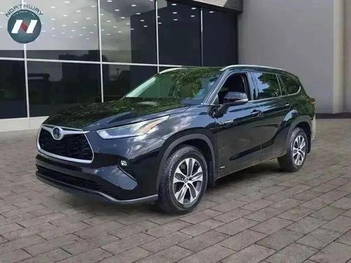 2021 Toyota Highlander Hybrid XLE