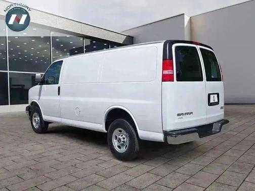 2023 GMC Savana 2500 Work Van