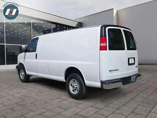 2023 GMC Savana 2500 Work Van