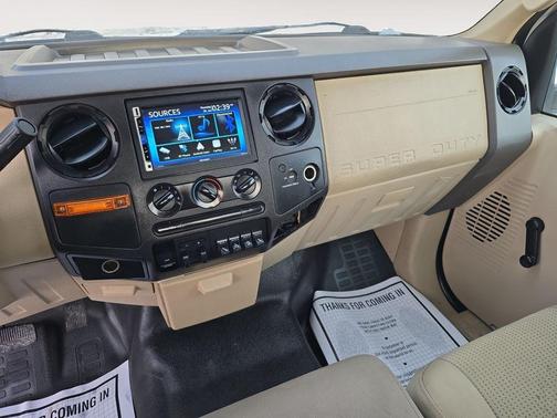 Oxford White Clearcoat 2008 Ford F-350 XL