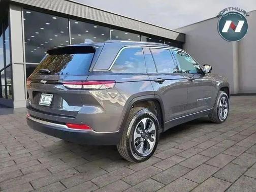 2023 Jeep Grand Cherokee 4xe Base