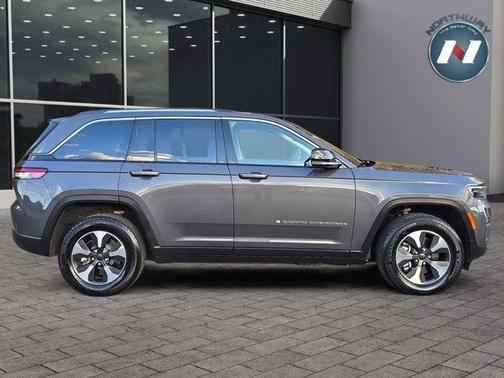 2023 Jeep Grand Cherokee 4xe Base