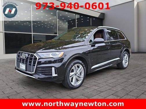 2022 Audi Q7 45 Premium
