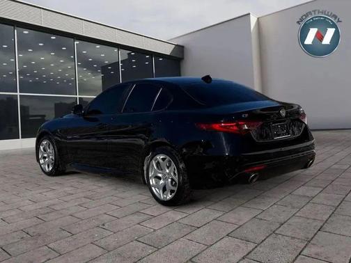 2020 Alfa Romeo Giulia Ti