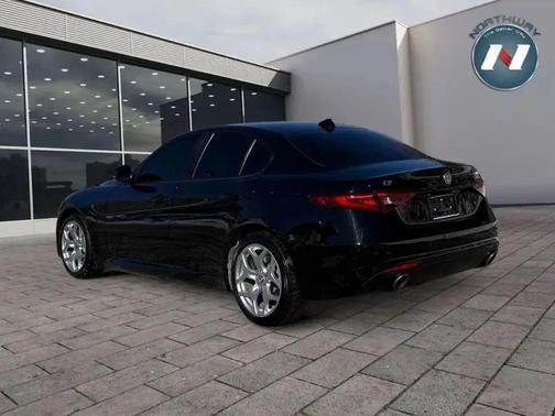 2020 Alfa Romeo Giulia Ti