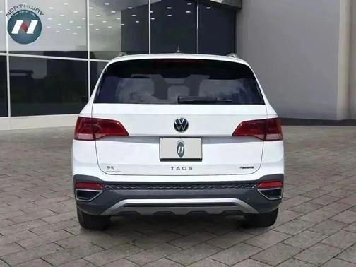 2022 Volkswagen Taos 1.5T SE