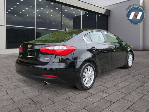 Aurora Black 2014 Kia Forte EX