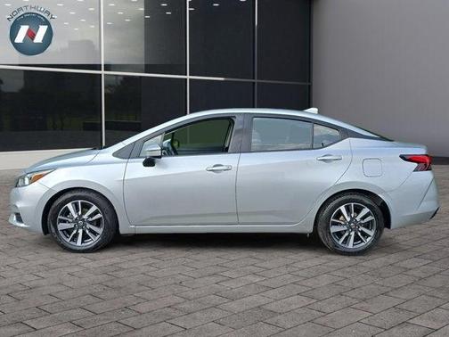 2021 Nissan Versa 1.6 SV