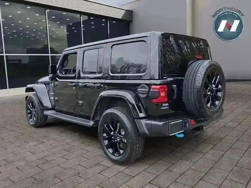 2024 Jeep Wrangler 4xe Sahara