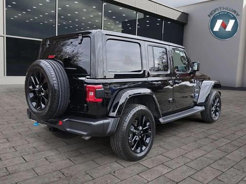 2024 Jeep Wrangler 4xe Sahara