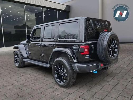 2024 Jeep Wrangler 4xe Sahara