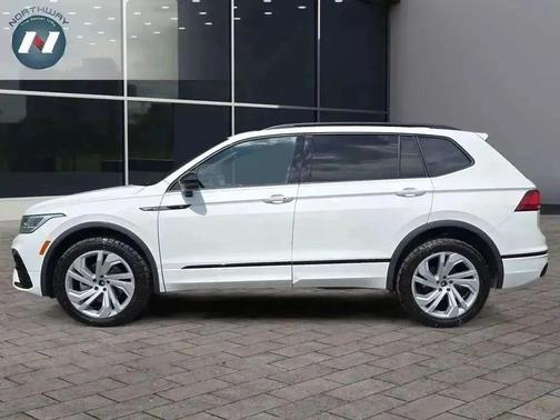 2022 Volkswagen Tiguan 2.0T SE R-Line Black 4MOTION