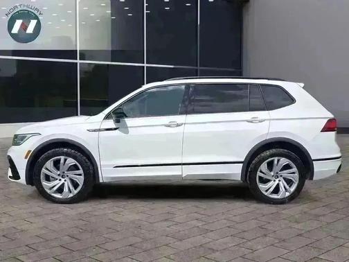 2022 Volkswagen Tiguan 2.0T SE R-Line Black 4MOTION