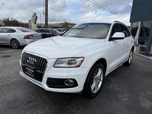 2016 Audi Q5 2.0T Premium Plus