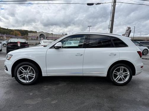 2016 Audi Q5 2.0T Premium Plus