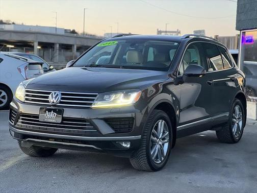 2015 Volkswagen Touareg TDI Lux