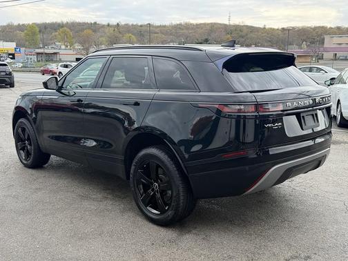 BLACK 2018 Land Rover Range Rover Velar P380 S